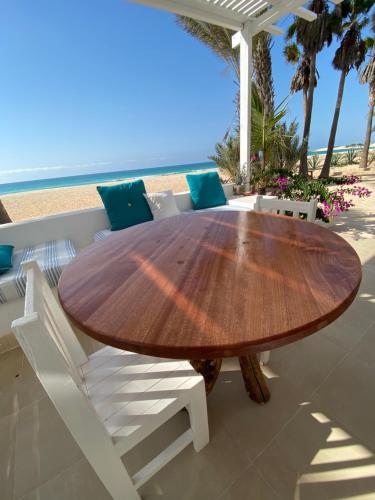 Villa Nº25b Alfredo Marchetti suites on the beach Praia di Chaves in Rabil