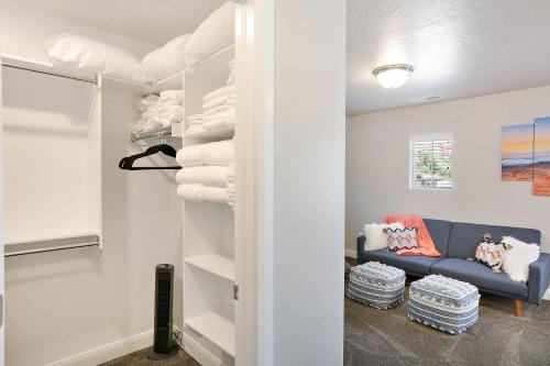 Southern Adobe - image 10