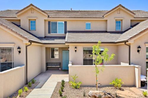 Southern Adobe - Apartment - Washington