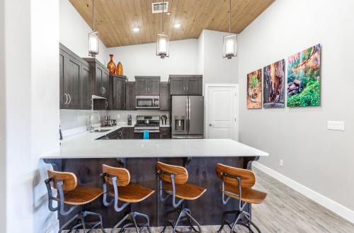 The Penthouse - image 10
