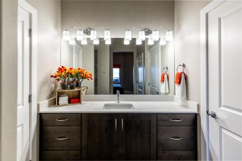 The Penthouse - image 14