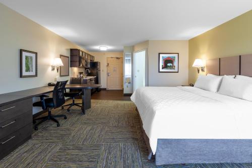 Candlewood Suites Kalamazoo