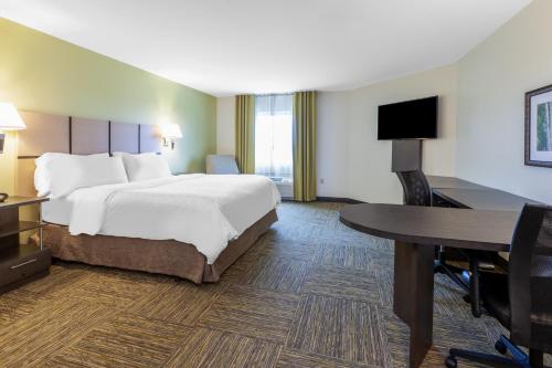 Candlewood Suites Kalamazoo