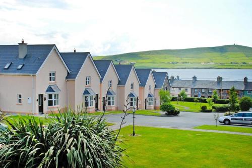 Terraced Houses Dingle - EIR03101e-BYB