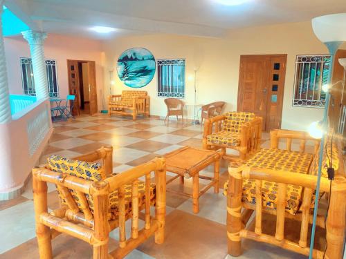 Ruang bersama/area TV, Bajo Kunda - Guesthouse in Kololi