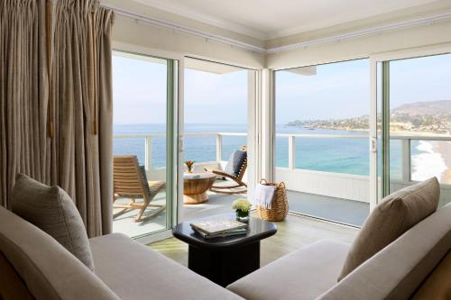 Guestroom, Pacific Edge Hotel in Laguna Beach (CA)