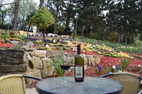 Hotel Landhaus Fuhrgassl-Huber - image 6