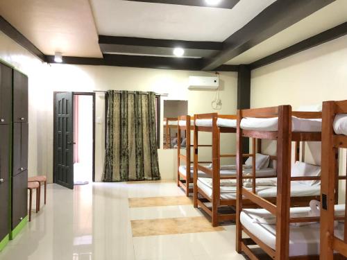 Jared Suites Room Type - 10-Bed Mixed Dormitory Room