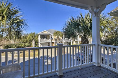 N Myrtle Beach Townhome with Upscale Amenities