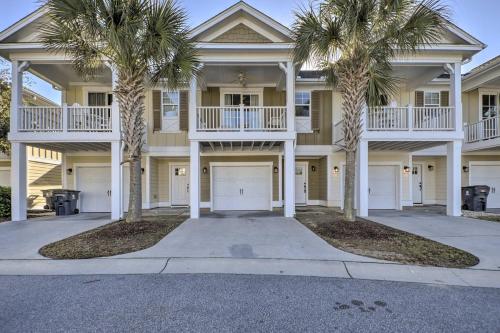 N Myrtle Beach Townhome with Upscale Amenities