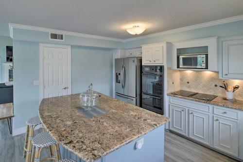 Waterfront San Jacinto River Home with Boat Slip! in Houston, USA