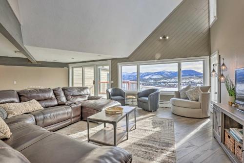 Stunning Condo in Fraser with Mountain Views! in Fraser, USA