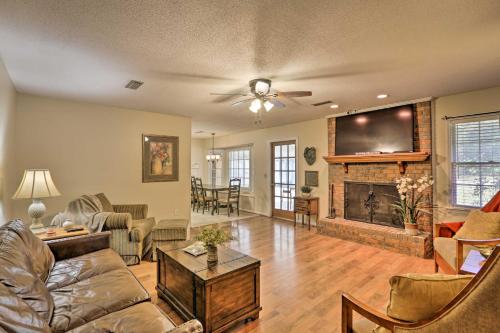 Quiet Dothan House with Fenced Yard and Fire Pit! in Dothan, USA