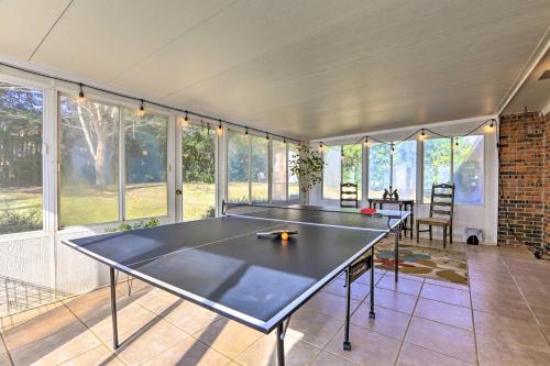 Quiet Dothan House with Fenced Yard and Fire Pit! in Dothan, USA