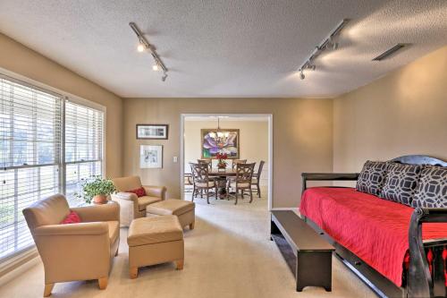 Quiet Dothan House with Fenced Yard and Fire Pit! in Dothan, USA