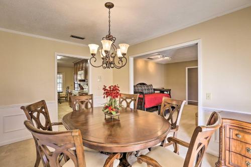 Quiet Dothan House with Fenced Yard and Fire Pit! in Dothan, USA
