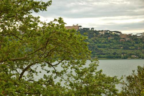 Hotel La Culla Del Lago