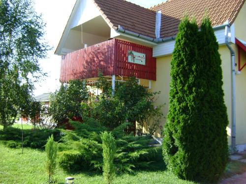  Aranyeső Vendégház, Pension in Domaszék bei Bordány