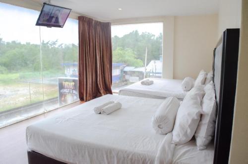 M Season Boutique Hotel
