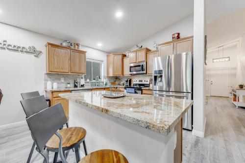 Sunrise Windmill in ซันซิตี้