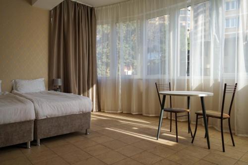 Razin Hotel - image 44