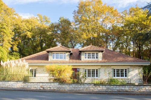Le clos des Chênes - 5 minutes de Poitiers gîte à louer Nieuil-l'Espoir