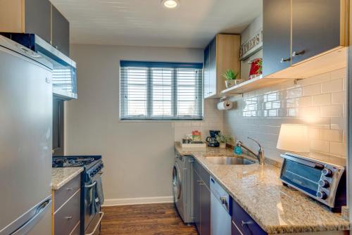 Gorgeous Apt in the Heart of Nashville -204 in Nashville, USA