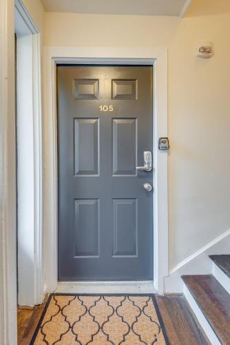 Apt in Hillsboro Village by Vandy -105 in Nashville, USA