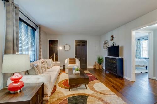 Apt in Hillsboro Village by Vandy -105 in Nashville, USA