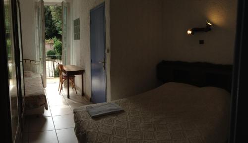 Chambre triple, basique