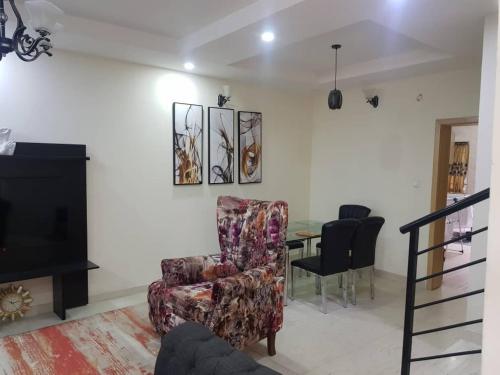Technocrat Manor Gardens, Lekki