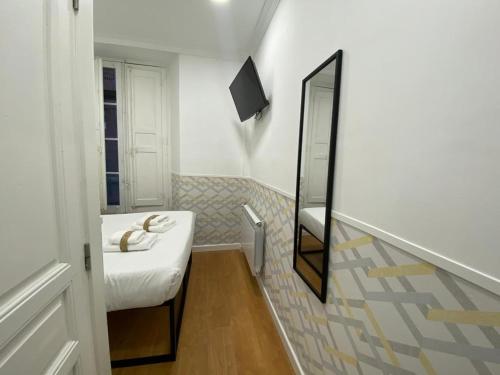 INSIDEHOME Valladolid Centro -Hab con baño privado en el centro y OPCION DE PARKING-