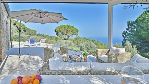  VILLA RESPIRO 8, Emma Villas in Cefalú