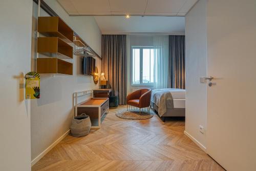 NinetyNine Augsburg - image 8