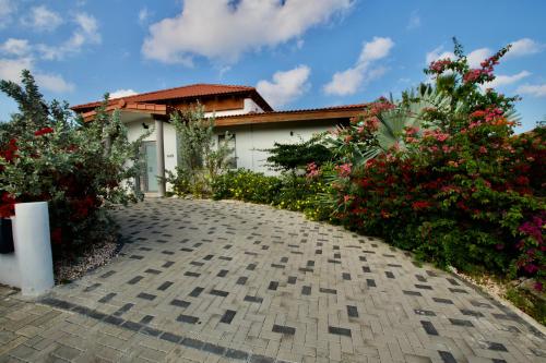 Vista exterior, Group & Family House Galant Curacao in Willibrordus