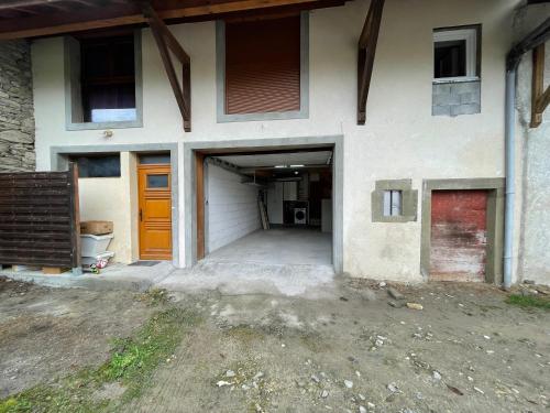 Maison Spacieuse - Proche lac & montagnes - Garage