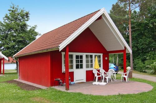 Holiday home in Markgrafenheide with paid sauna