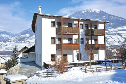  Apartments Suvendes Prad am Stilfersjoch - IDO02508-DYB, Pension in Montechiaro