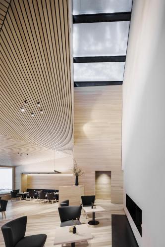 ห้องอาหาร, Peterhof Chalets in ลาเทิร์นส