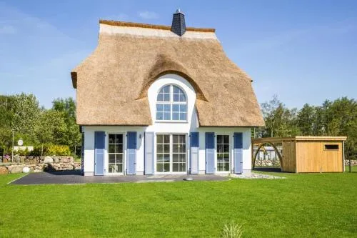 Luxushaus Boddenküste mit Sauna in Fuhlendorf, Deutschland