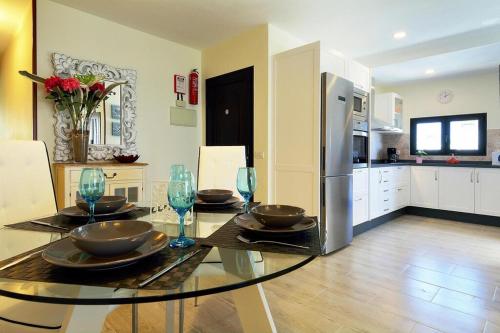 Apartment Puerto del Carmen - ACE02029-DYA