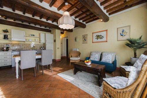 Country estate Sardi Monte San Quirico - ITO04165-DYB