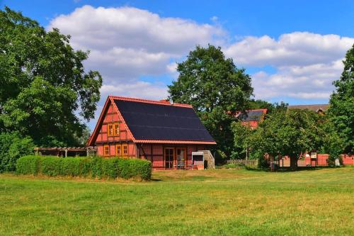 . House, Petershagen