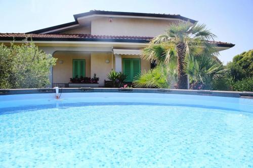  Holiday home Lea, Capezzano Pianore, Pension in Le Focette