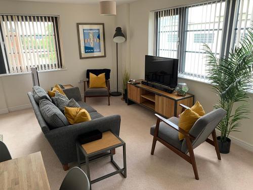 Continental Apartments - 2-Bed Farnborough Airport