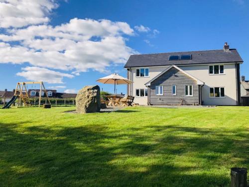 Maen Llwyd gîte à louer Llanyre