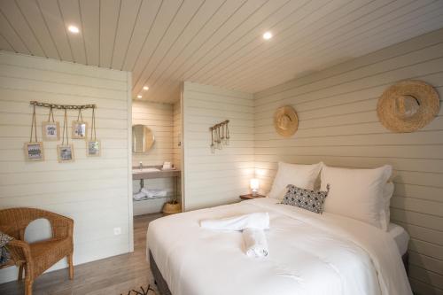 Blue Sail Hotel_0_image