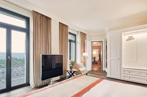 room detail thumbnail 0