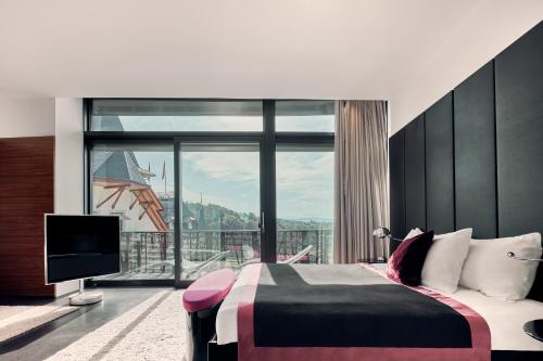 room detail thumbnail 0