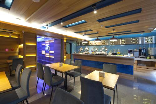 Restaurant, Hotel Mu near Chungli